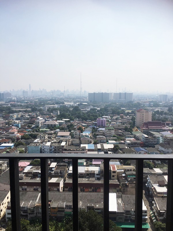 ให้เช่าคอนโด เดอะ ทรี อินเตอร์เชนจ์ พื้นที่ 60 ตร.ม. 2 ห้องนอน เช่า 22,000 บ/ด