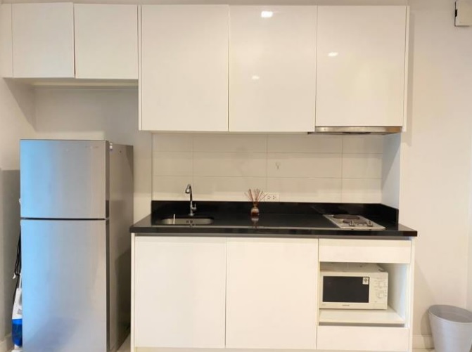 ให้เช่าคอนโด เดอะ บลูม สุขุมวิท 71 พื้นที่ 35 ตรม. 1 ห้องนอน เช่า 9,000 บาท/เดือน