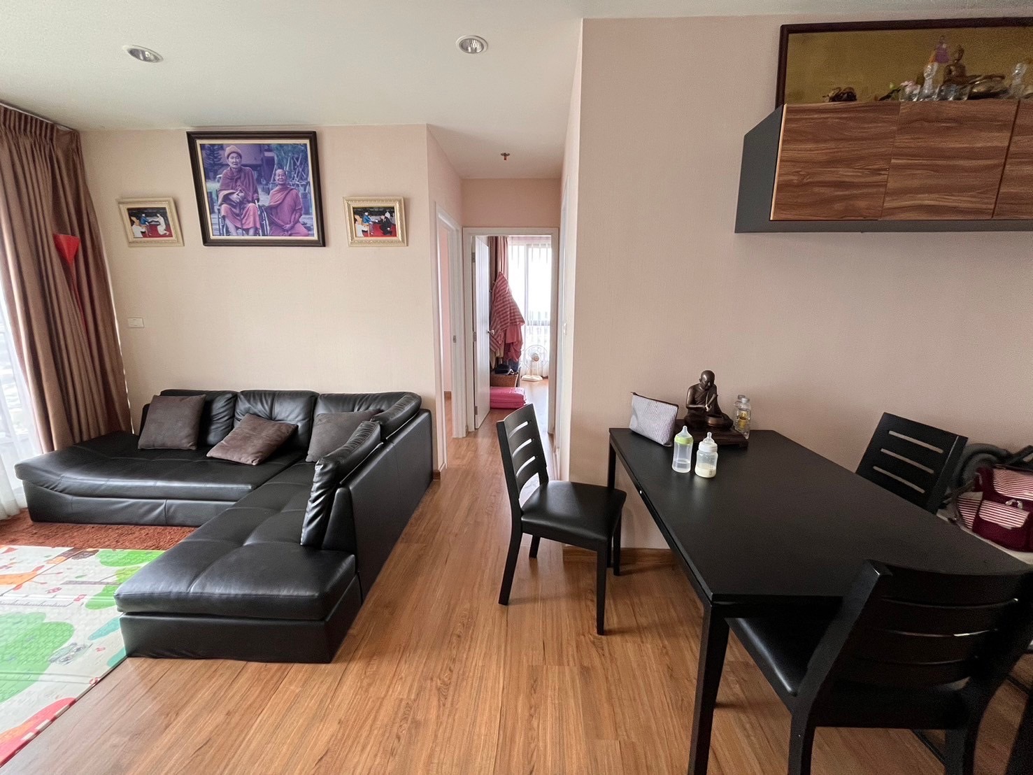 ขาย / ให้เช่าคอนโด เดอะ ทรี อินเตอร์เชนจ์ พื้นที่ 60 ตร.ม. 2 ห้องนอน 2 ห้องน่ำ ห้องมุมเช่า ขาย 5.2 ล้านบาท