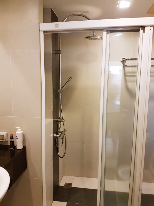 ให้เช่าคอนโด เดอะ ฟ้า อารีย์ พื้นที่ 52 ตร.ม. 1 ห้องนอน เช่า 26,000 บ/ด