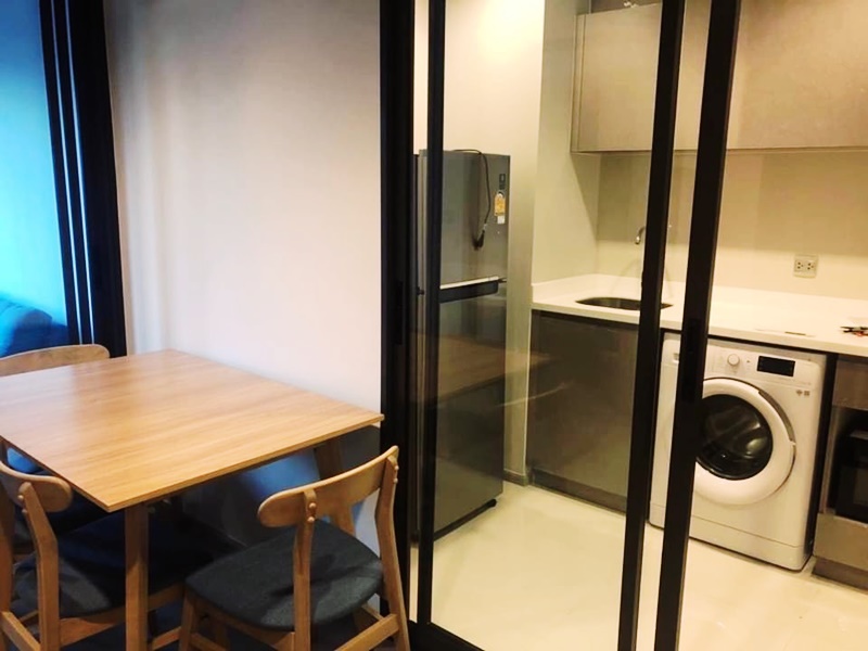 ให้เช่าคอนโด ไลฟ์ อโศก - พระราม 9 พื้นที่ 33 ตร.ม. 1 ห้องนอน เช่า 20,000 บ/ด