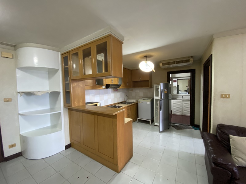 ขายคอนโด ศุภาลัย เพลส สุขุมวิท 39 พื้นที่ 73 ตรม. 2 ห้องนอน ขาย 5 ล้านบาท