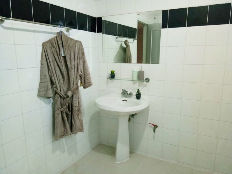 ให้เช่าคอนโด เดอะ วอเตอร์ฟอร์ด พาร์ค สุขุมวิท 53 177.2 ตร.ม. 3 ห้องนอน เช่า 49,000 บ/ด