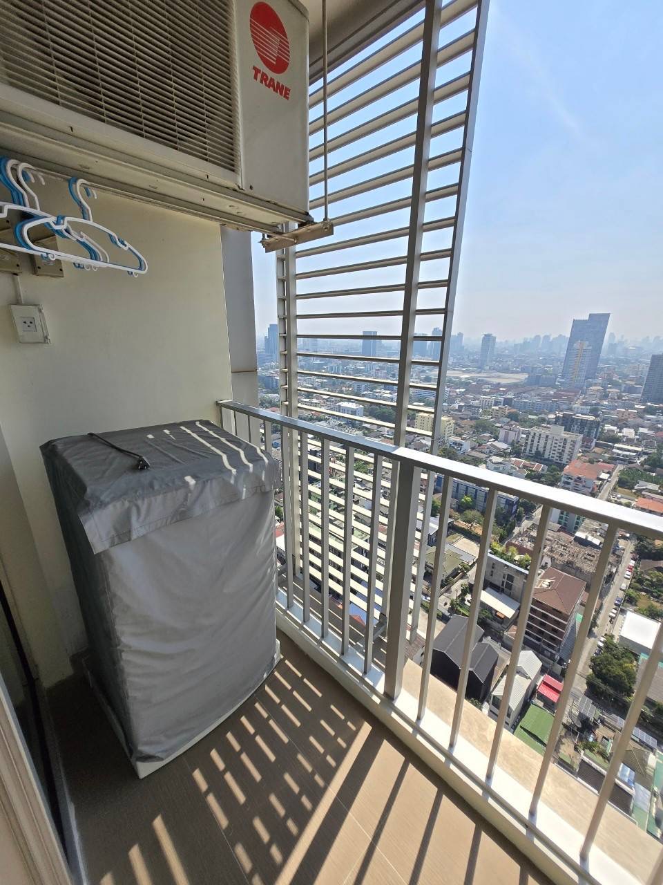 ให้เช่าคอนโด แอ็บสแตร็กส์ พหลโยธิน พาร์ค พื้นที่ 38 ตรม. 1 ห้องนอน เช่า 15,500 บ/ด