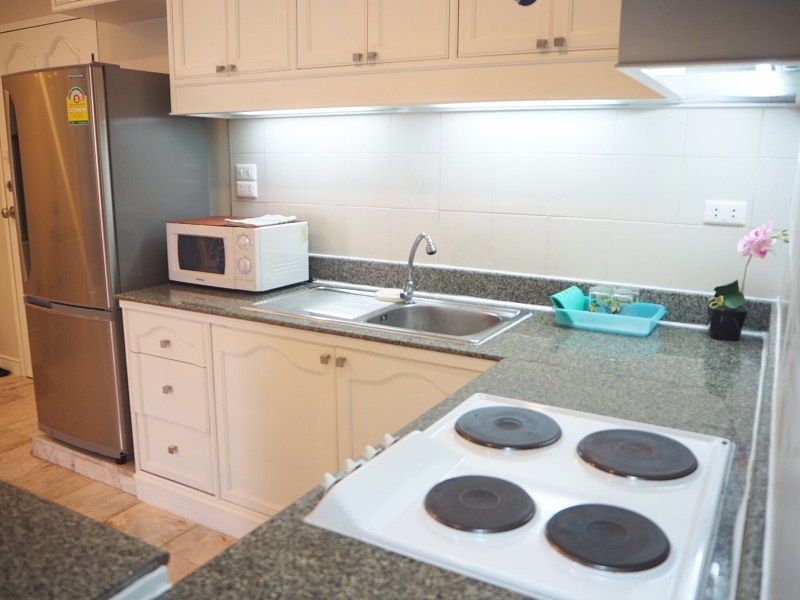 ขายคอนโด สราญใจ แมนชั่น พื้นที่ 60 ตร.ม. 1 ห้องนอน ขาย 4.8 ล้านบาท