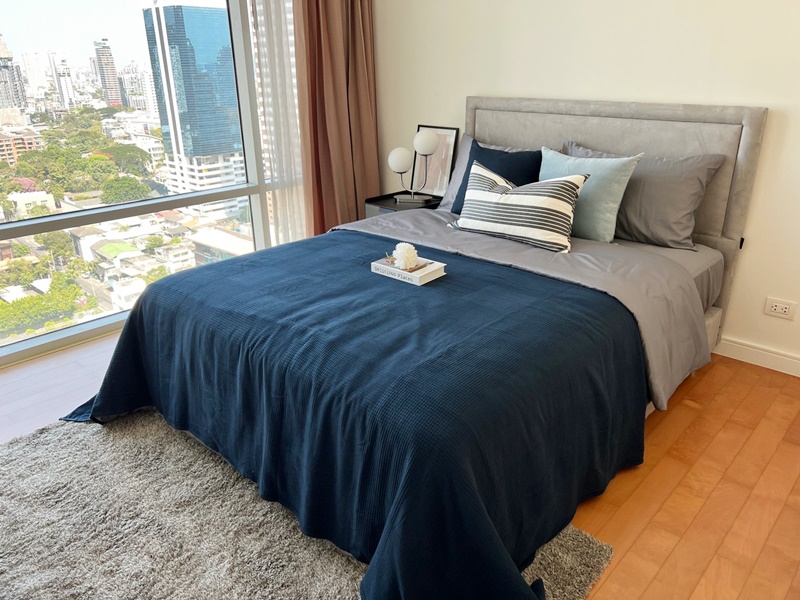 ให้เช่าคอนโด ฟูลเลอตัน สุขุมวิท พื้นที่ 105 ตร.ม. 2 ห้องนอน เช่า 78,000 บ/ด