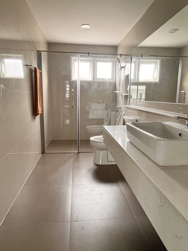 ให้เช่าบ้านแฝด 2 ชั้น ย่านวิภาวดี พื้นที่ 50 ตารางวา 3 ห้องนอน เช่า 60,000 บ/ด