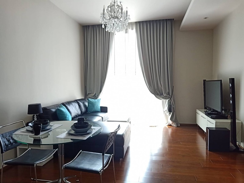ให้เช่าคอนโด ควอทโทร บาย แสนสิริ พื้นที่ 54 ตร.ม. 1 ห้องนอน ให้เช่า 45,000 บ/ด