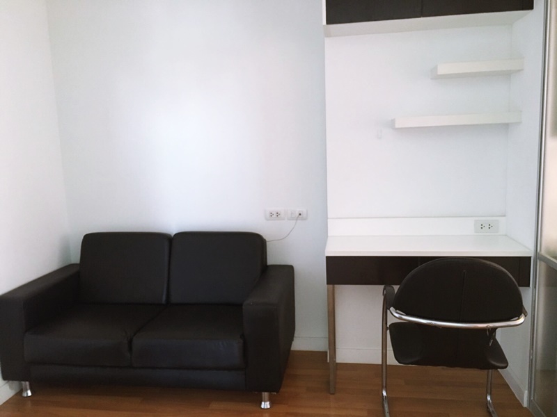 ให้เช่าคอนโด ลุมพินี เพลส รัชโยธิน พื้นที่ 29 ตร.ม. 1 ห้องนอน ให้เช่า 9,500 บ/ด