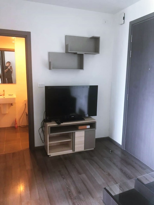 ขายคอนโด เดอะ เบส พาร์ค เวสต์ พื้นที่ 30 ตร.ม. 1 ห้องนอน ขาย 3.5 ล้านบาท