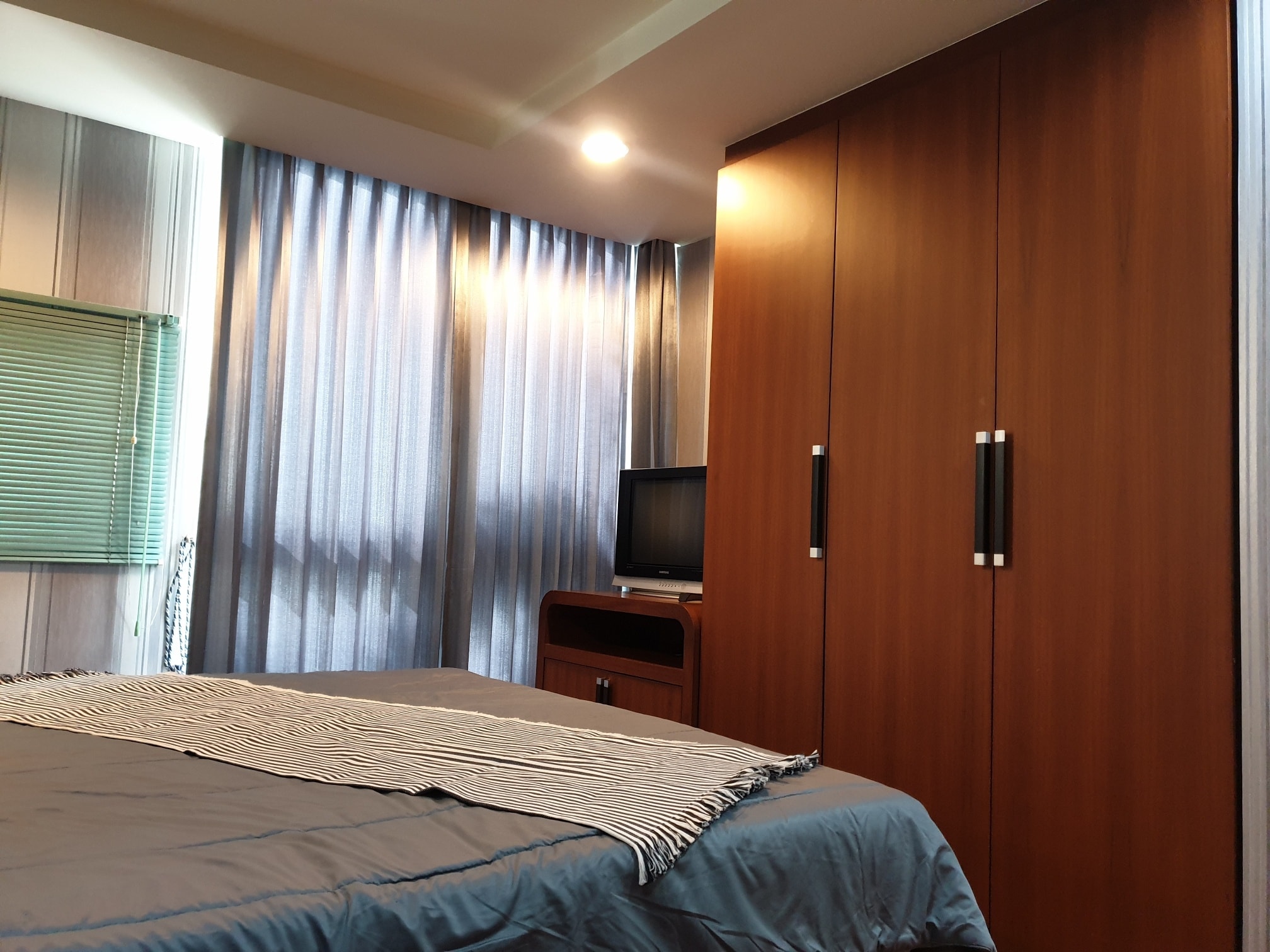 ให้เช่า คอนโด เดอะ คริส รัชดา 17 พื้นที่ 46 ตรม. 1 ห้องนอน ราคา 14,500 บาท/เดือน