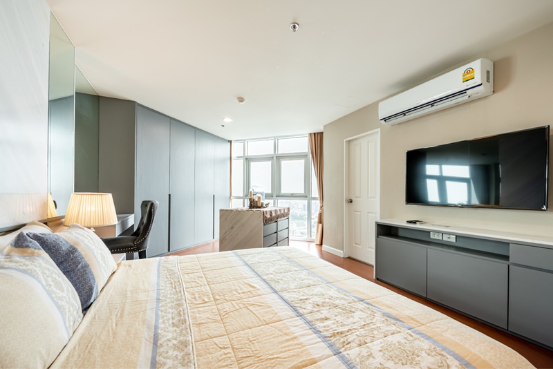 ขาย/ให้เช่า เบลล์ แกรนด์ พระราม 9 108 ตร.ม. 3 ห้องนอน เช่า 90,000 บ/ด ขาย 22 ลบ.