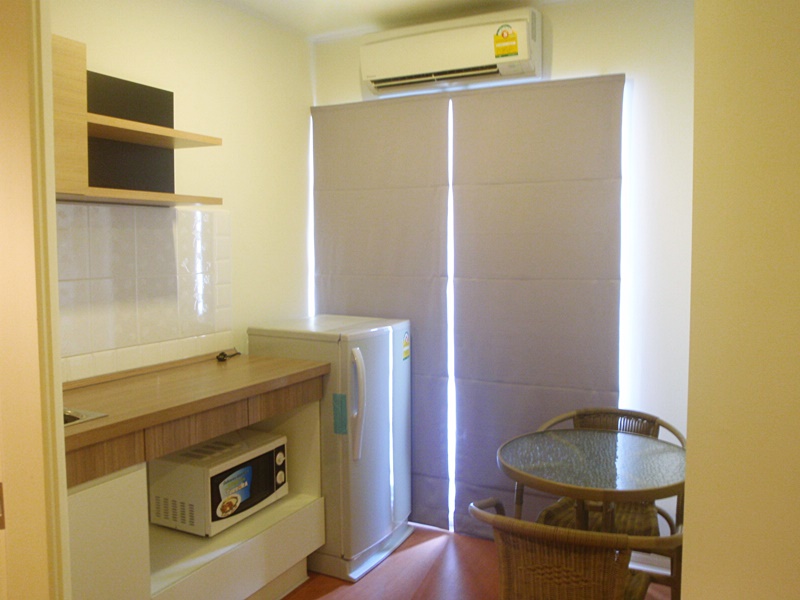 ให้เช่าลุมพินี คอนโดทาวน์ รามอินทรา-นวมินทร์ พื้นที่ 28 ตร.ม. 1 ห้องนอน เช่า 6,500 บ/ด