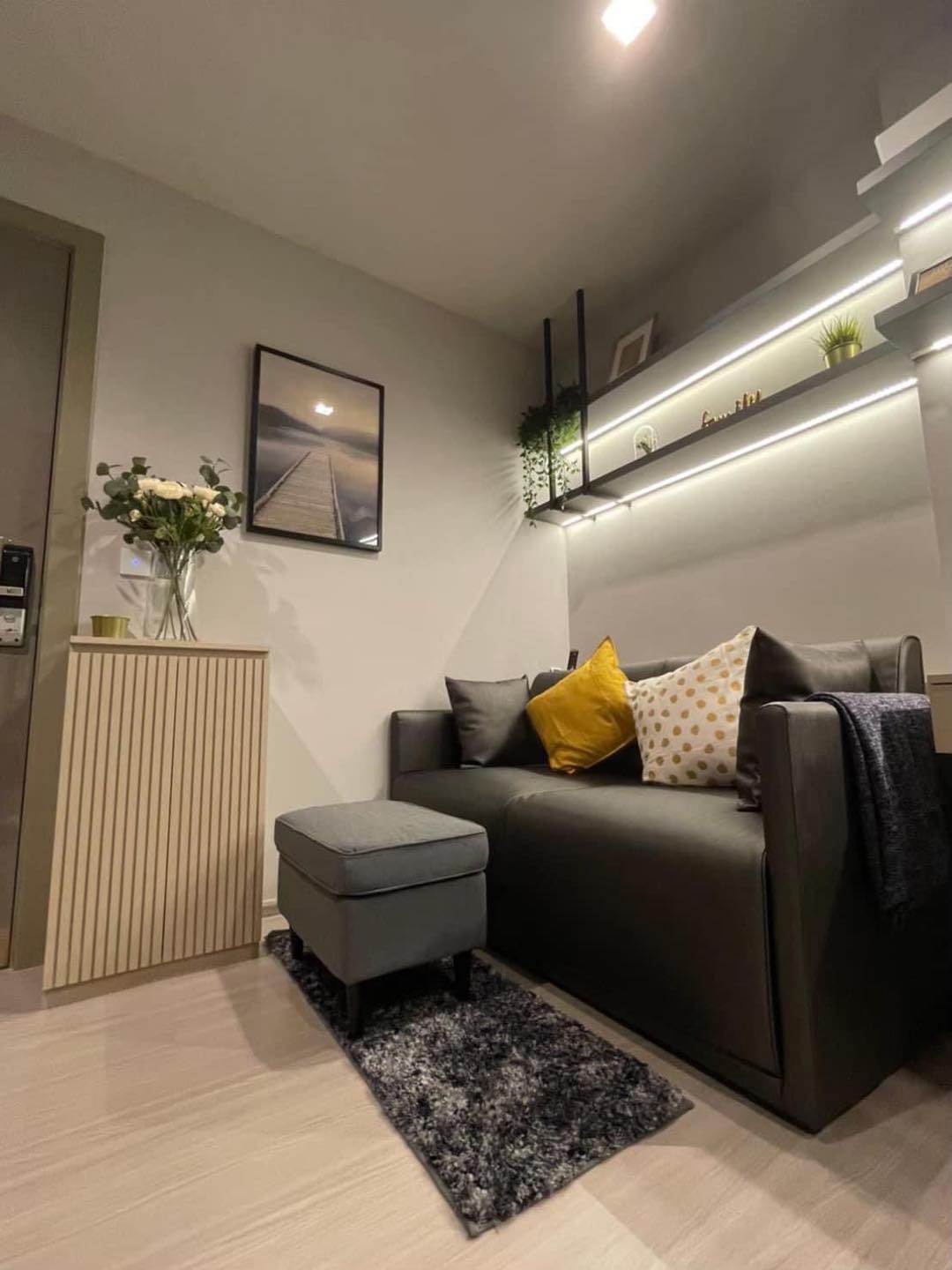 ให้เช่าคอนโด ไลฟ์ อโศก พระราม 9 พื้นที่ 32 ตร.ม 1 ห้องนอน ราคา 22,000 บาท/เดือน