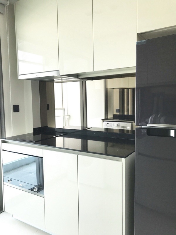 ให้เช่าคอนโด เดอะ รูม เจริญกรุง 30 พื้นที่ 55 ตร.ม. 1 ห้องนอน เช่า 30,000 บ/ด