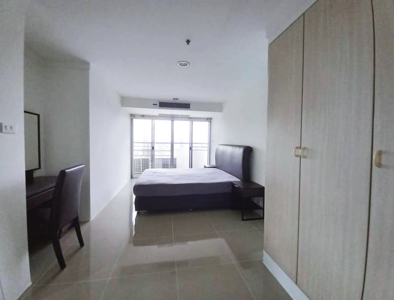 ให้เช่าคอนโด เดอะ วอเตอร์ฟอร์ด ไดมอนด์ 146 ตรม. 3 ห้องนอน เช่า 60,000 บ/ด