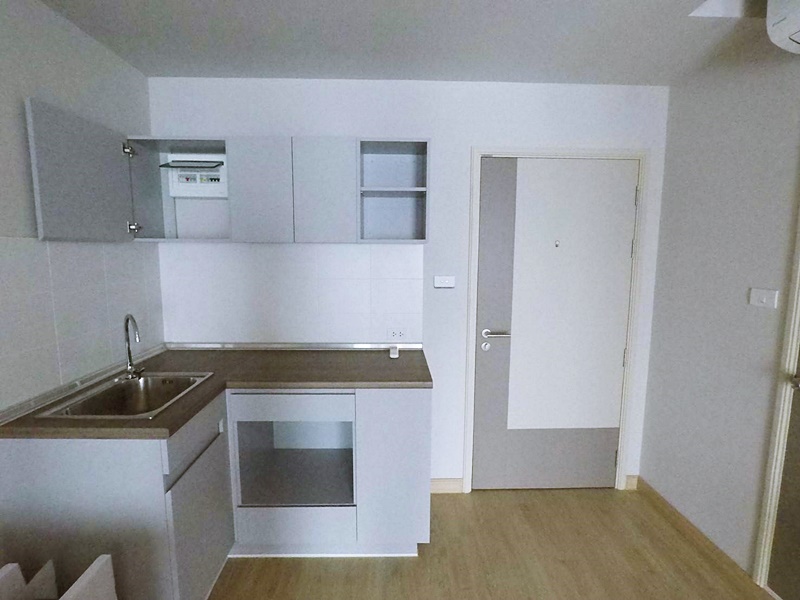 ให้เช่าคอนโด ลุมพินี ซีเล็คเต็ด สุทธิสาร-สะพานควาย 30 ตร.ม. 1 ห้องนอน เช่า 17,000 บ/ด