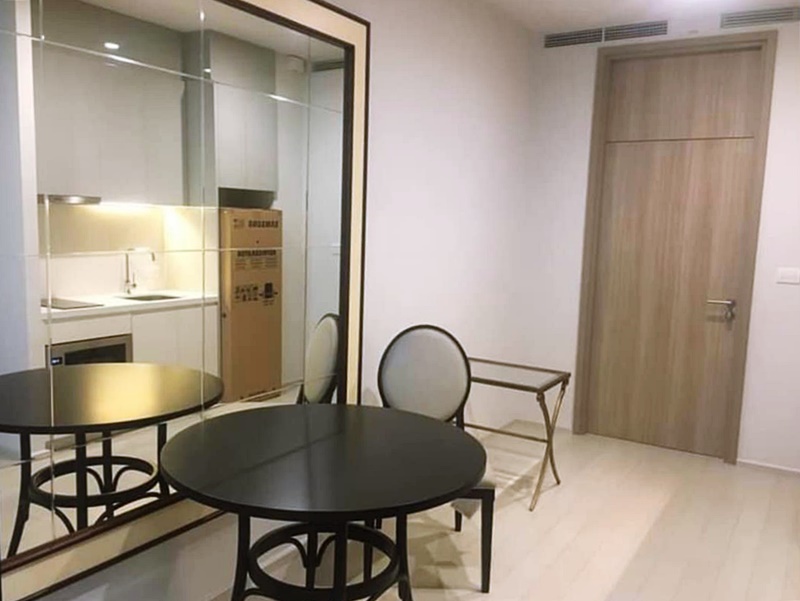 ให้เช่าคอนโด โนเบิล เพลินจิต พื้นที่ 48 ตร.ม. 1 ห้องนอน เช่า 30,000 บ/ด