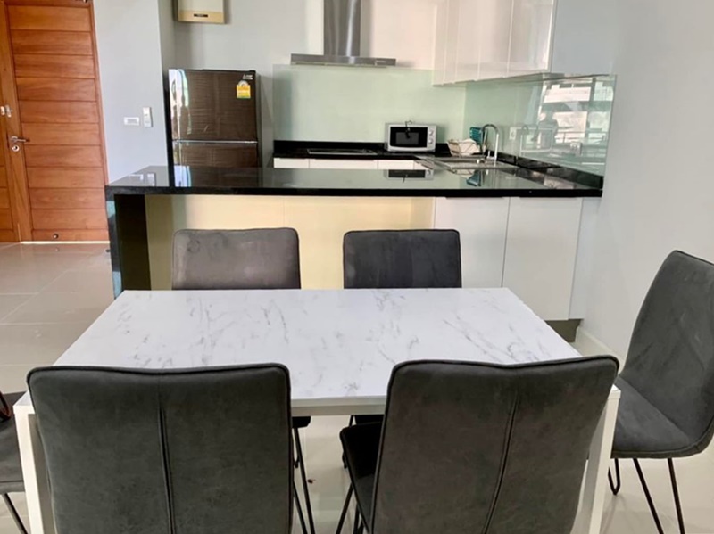 ให้เช่าคอนโด ริมธารา เรสซิเด้นซ์ พื้นที่ 96 ตรม. 2 ห้องนอน เช่า 35,000 บ/ด