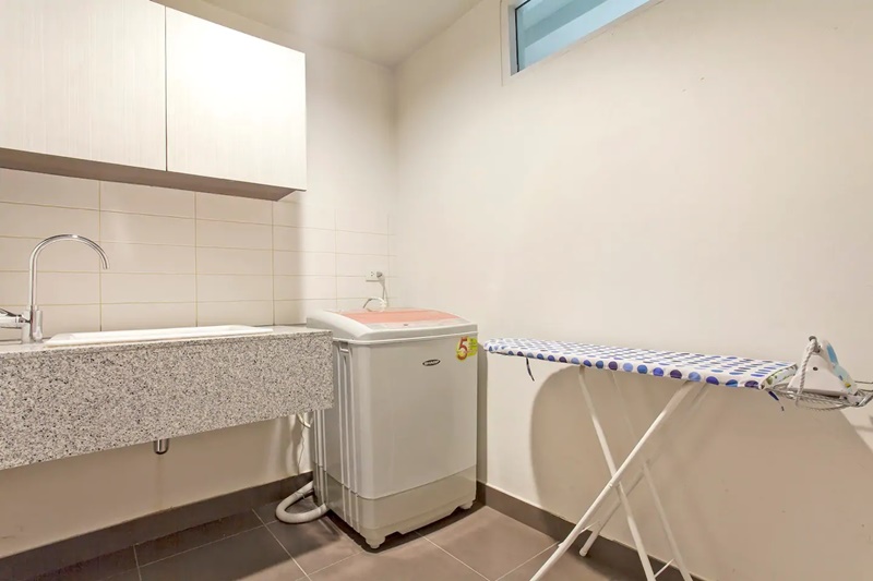 ให้เช่าคอนโด ดับเบิ้ล ทรี เรสซิเด้นซ์ พื้นที่ 165 ตร.ม. 2 ห้องนอน เช่า 40,000 บ/ด