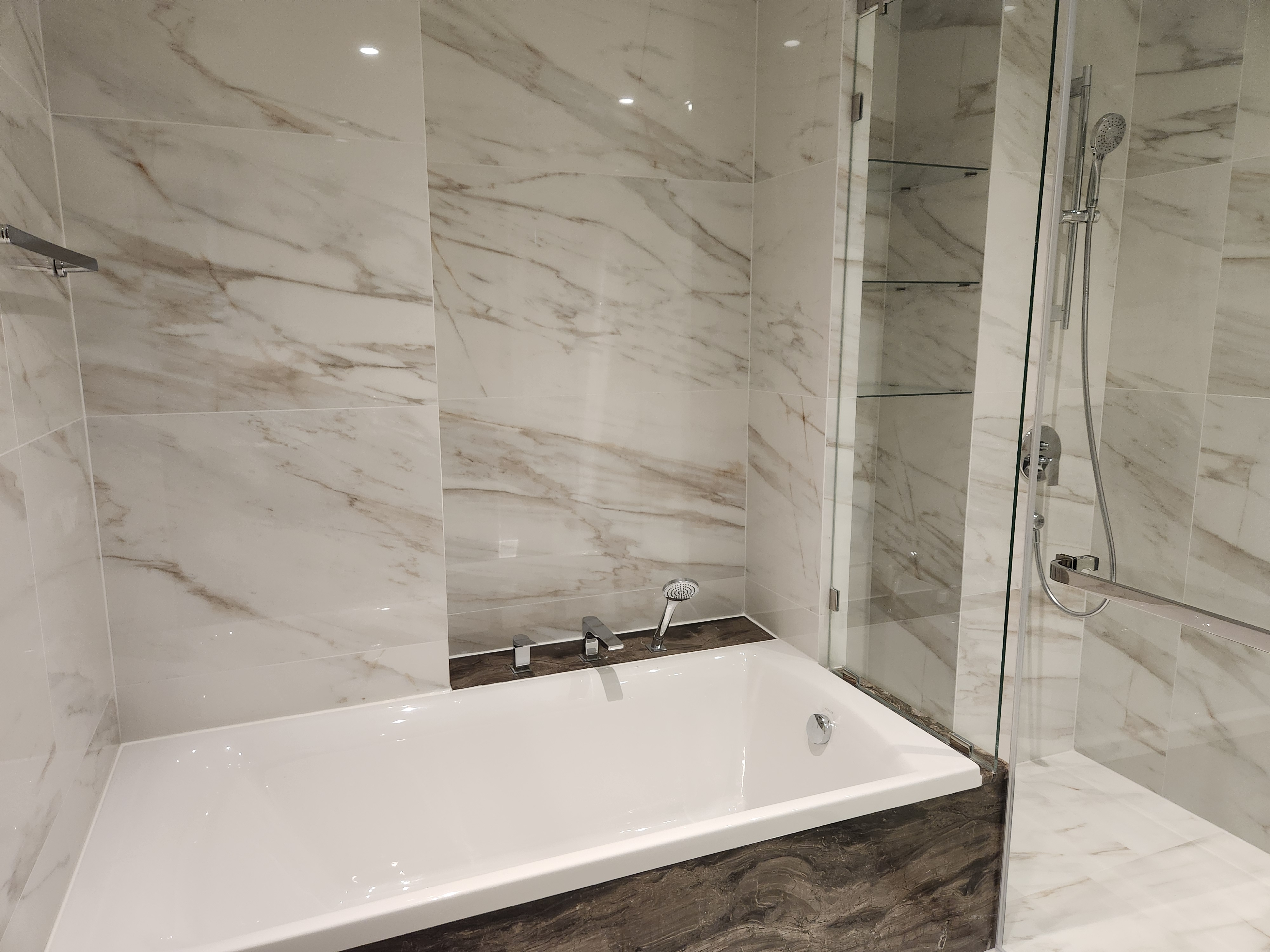 TD-N19.5 ให้เช่า Supalai Icon Sathorn ศุภาลัย ไอคอน สาทร 2 ห้องนอน 2 ห้องน้ำ ขนาด 93 ตร.ม ชั้น 12A 100,000บาท