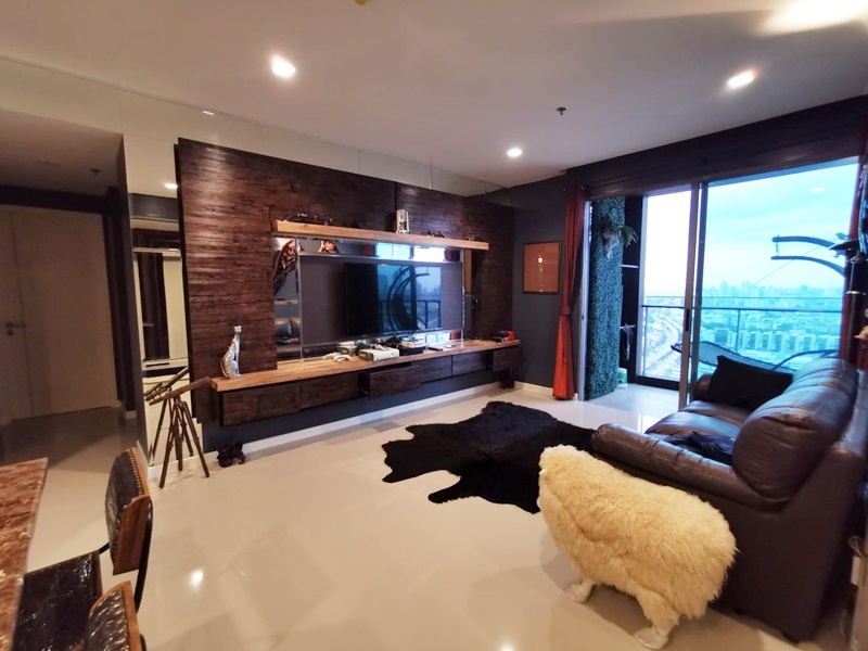 ให้เช่าคอนโด สตาร์ วิว พื้นที่ 77 ตรม. 2 ห้องนอน เช่า 34,000 บาท/เดือน