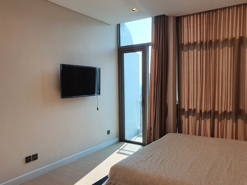 ให้เช่าคอนโด เดอะ รูม เจริญกรุง 30 พื้นที่ 45 ตร.ม. 1 ห้องนอน เช่า 21,000 บ/ด