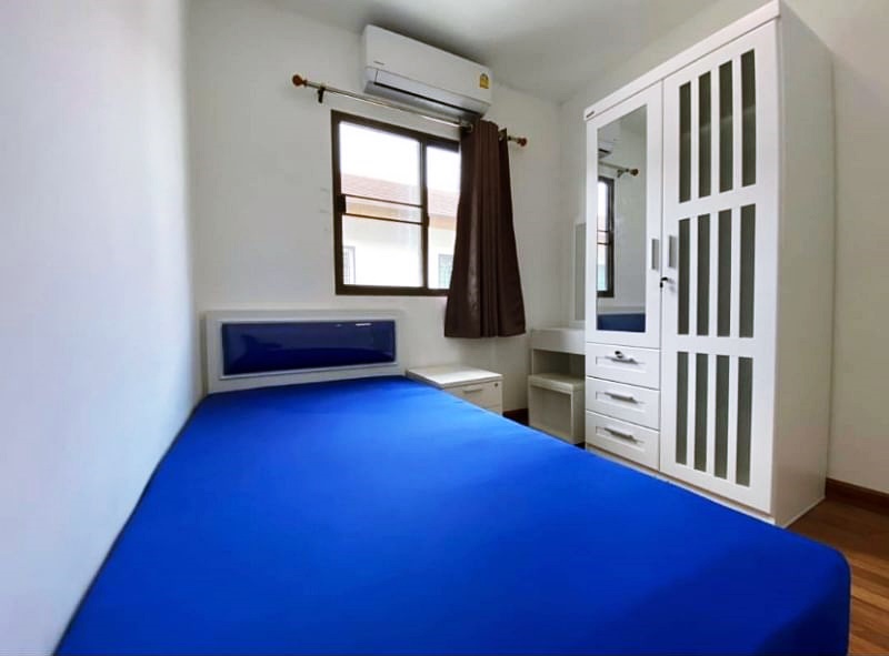 ให้เช่า/ขายทาวน์เฮ้าส์ 2 ชั้น ย่านพัฒนาการ 38 พื้นที่ 21 ตรว. เช่า 26,000 บ/ด ขาย 4.2 ล.