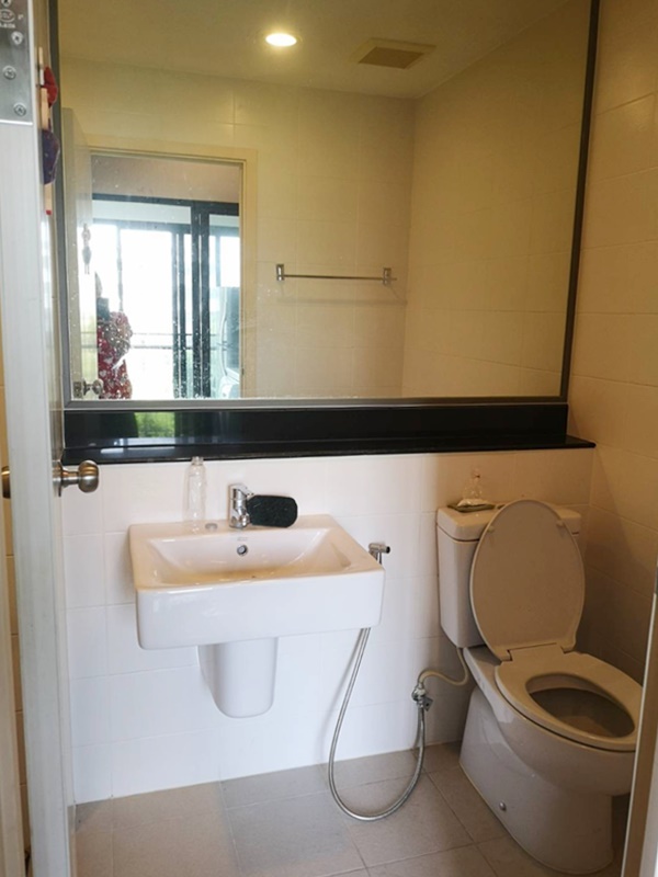 ขายคอนโด เดอะ ทรี พริวาต้า พื้นที่ 27 ตร.ม. 1 ห้องนอน ขาย 2.37 ล้านบาท