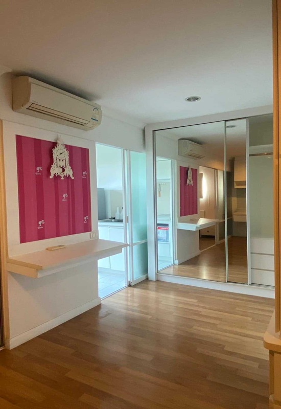 ให้เช่าคอนโด ลุมพินี เพลส พระราม 9-รัชดา พื้นที่ 35 ตร.ม. 1 ห้องนอน เช่า 13,000 บ/ด