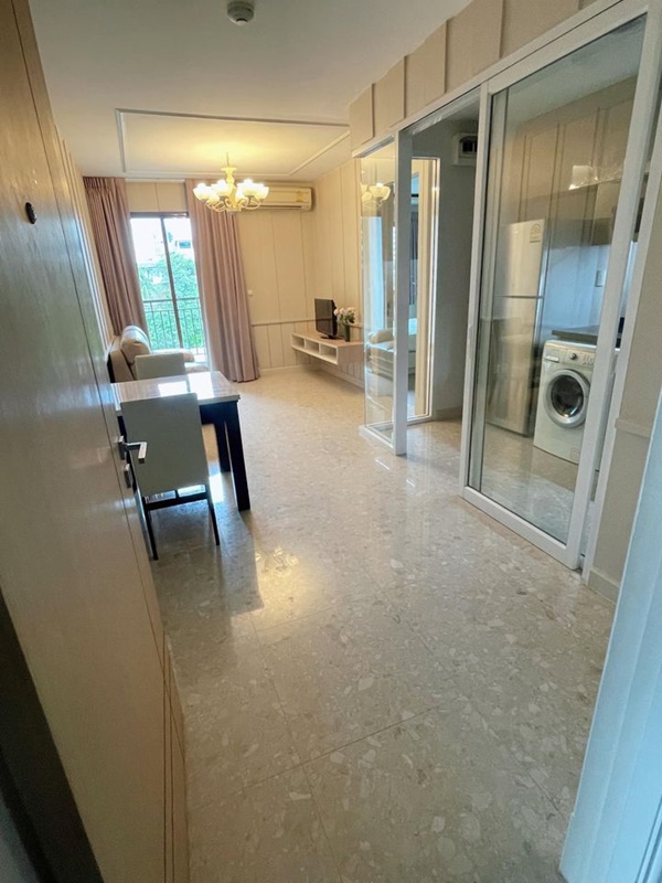 ให้เช่าคอนโด เดอะ เครสท์ ร่วมฤดี พื้นที่ 45 ตร.ม. 1 ห้องนอน เช่า 25,000 บ/ด