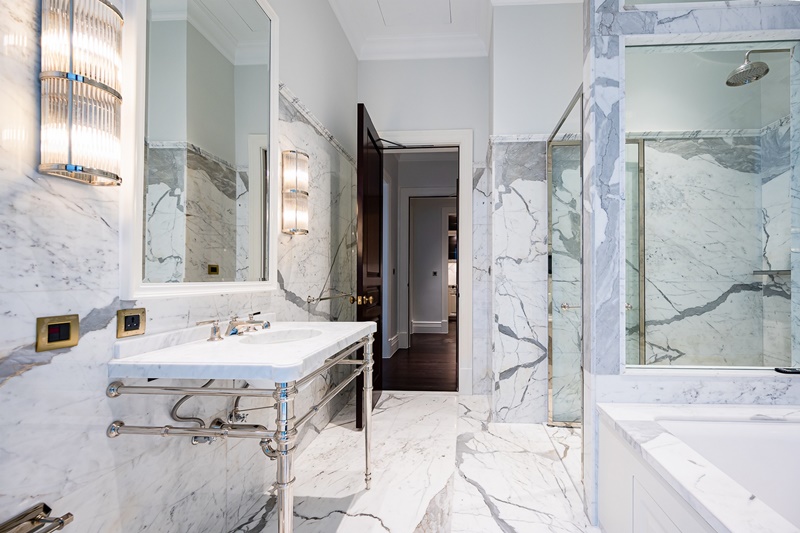 ให้เช่าคอนโด ไนน์ตี้เอท ไวร์เลส พื้นที่ 132 ตร.ม. 2 ห้องนอน เช่า 180,000 บ/ด