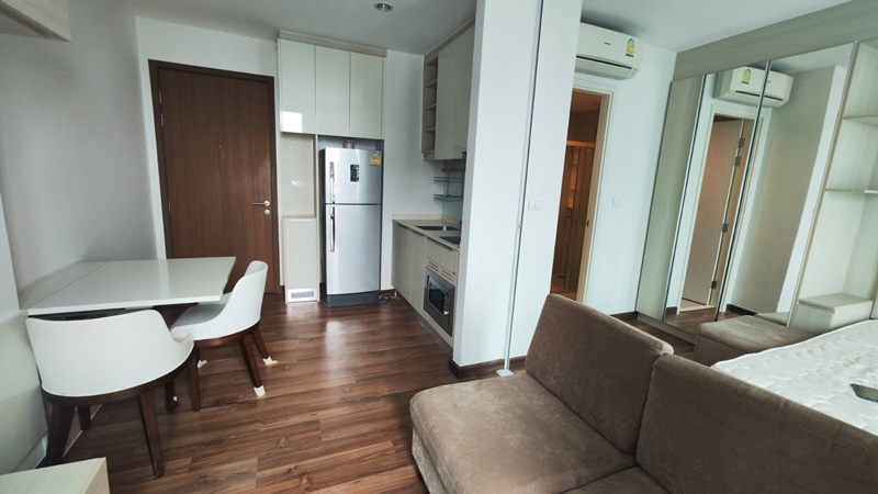 ให้เช่าคอนโด ชีวาทัย อินเตอร์เชนจ์ พื้นที่ 27 ตร.ม. 1 ห้องนอน เช่า 11,000 บ/ด