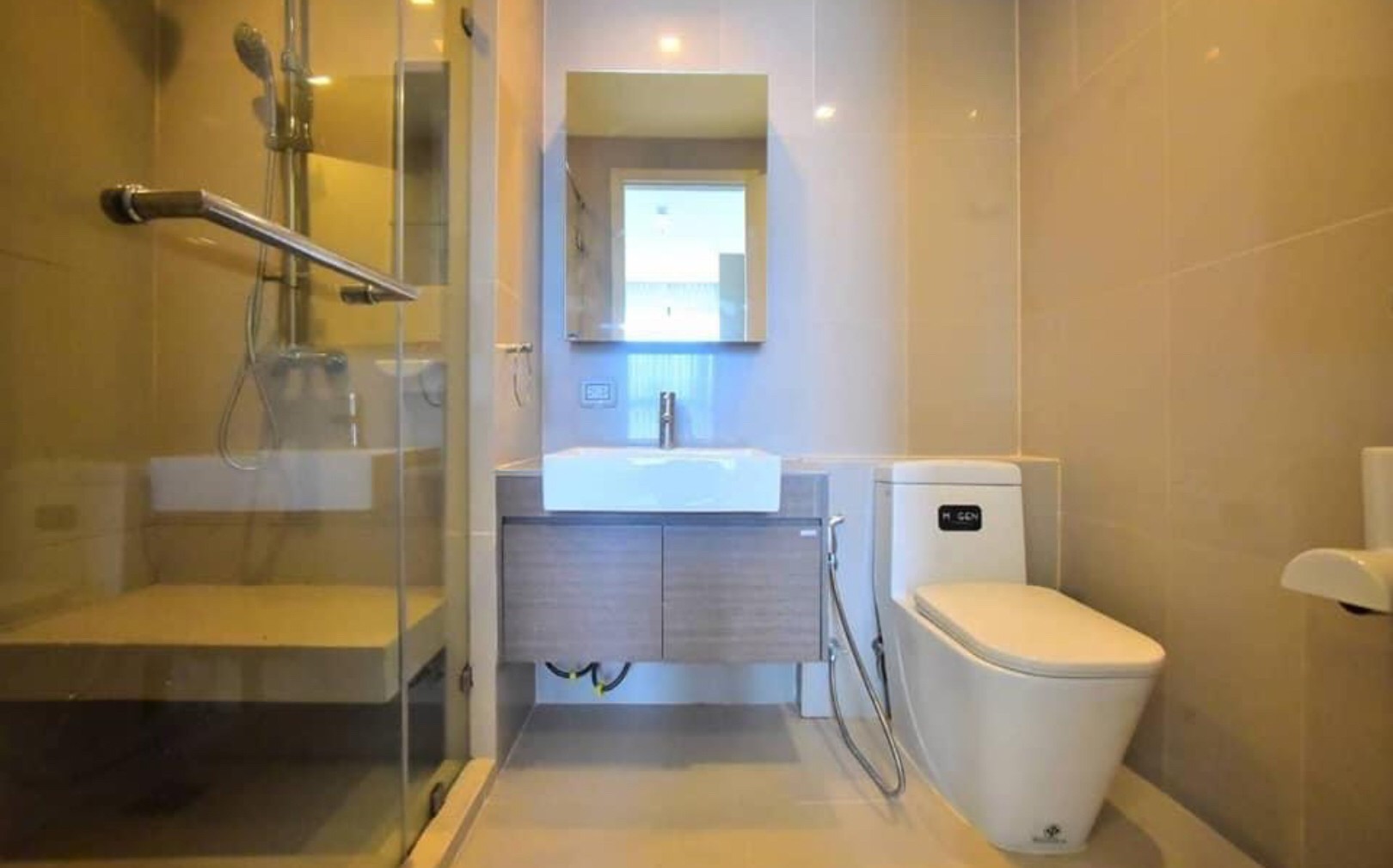 ให้เช่าคอนโด ควินน์ รัชดา 17 พื้นที่ 35 ตรม. 1 ห้องนอน ราคาเช่า 19,000 บาท/เดือน