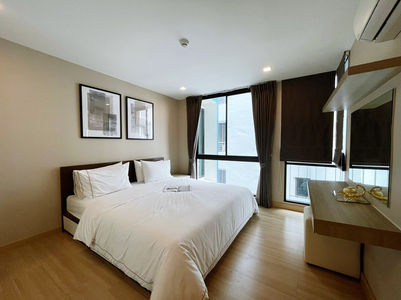 ให้เช่าคอนโด ดิ เอซ เอกมัย พื้นที่ 40 ตร.ม. 1 ห้องนอน. เช่า 17,000 บ/ด