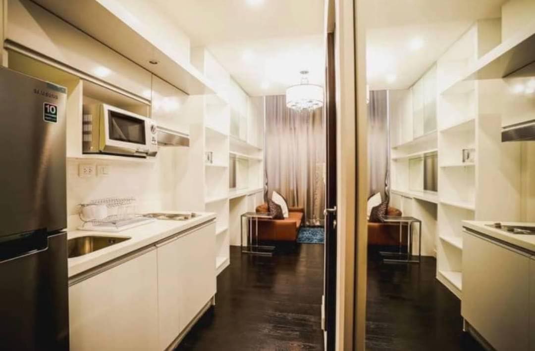 ให้เช่า แอชตัน มอร์ฟ 38 พื้นที่ 40 ตรม. 1 ห้องนอน Duplex เช่า 29,000 /เดือน