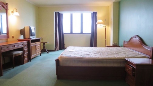 ขายคอนโด สราญใจ แมนชั่น พื้นที่ 70 ตร.ม. 1 ห้องนอน ขาย 5.7 ล้านบาท