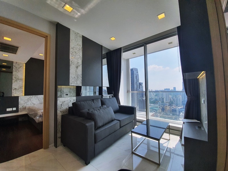 ให้เช่าคอนโด ไฮด์ สุขุมวิท 11 พื้นที่ 54 ตร.ม. 2 ห้องนอน เช่า 38,000 บ/ด