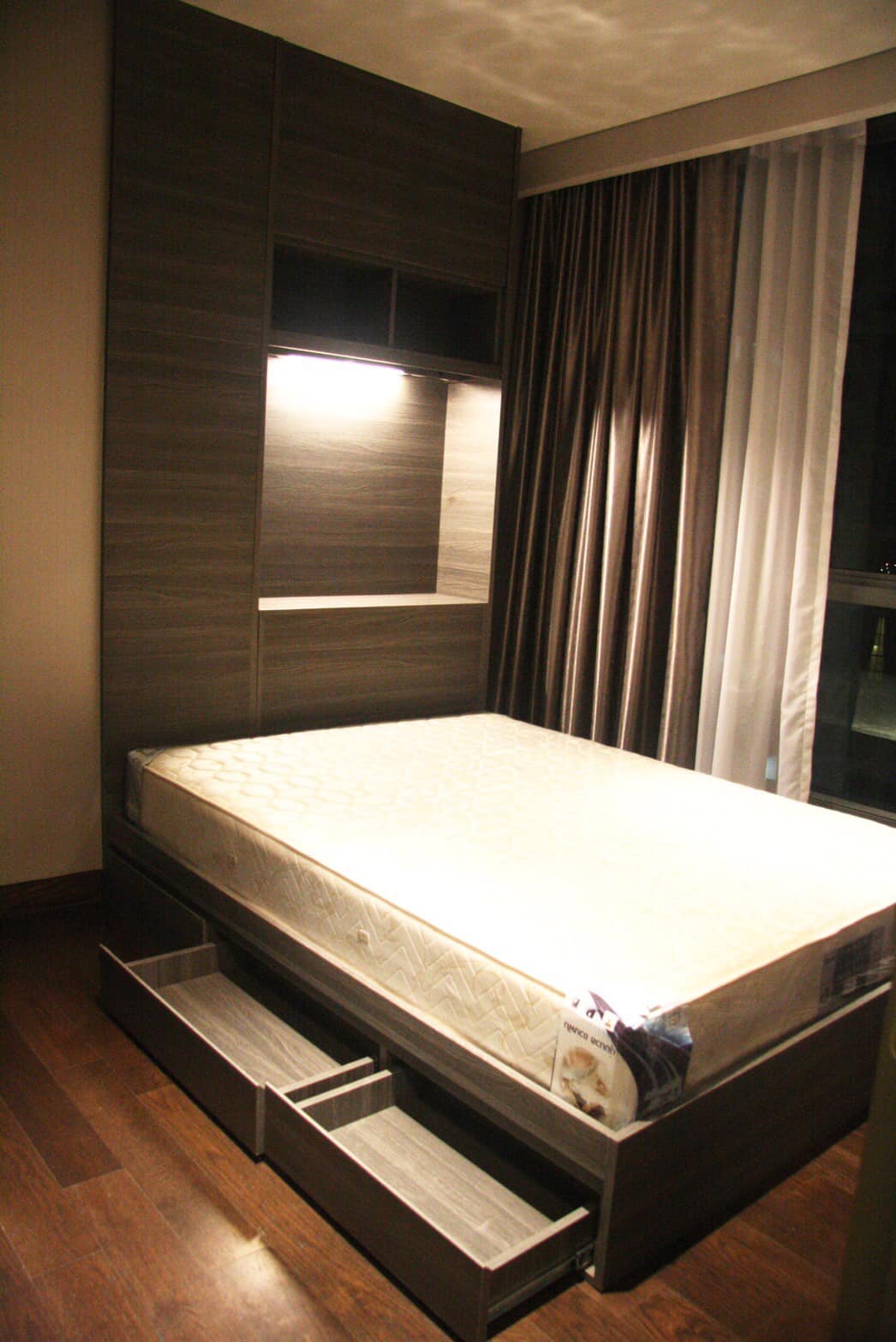 ให้เช่าคอนโด The Lumpini 24 เดอะ ลุมพินี 24 1 ห้องนอน 29 ตรม. ราคาเช่า 22000 b