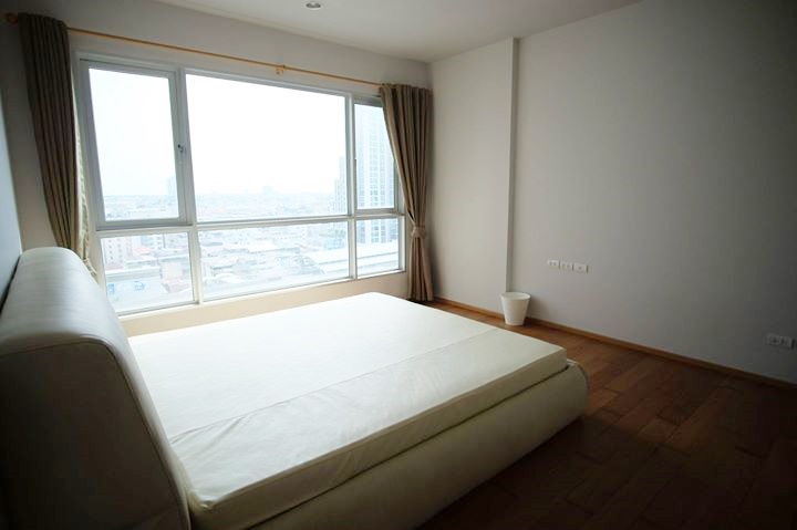 ให้เช่าคอนโด ไฮฟ์ ตากสินพื้นที่ 49 ตร.ม. 1 ห้องนอน เช่า 19,000 บ/ด
