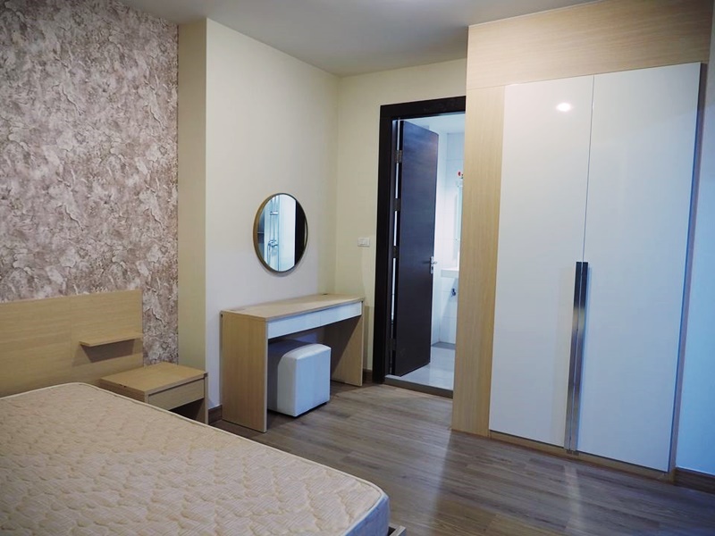 ให้เช่าคอนโด ริทึ่ม รัชดา พื้นที่ 46 ตร.ม. 1 ห้องนอน เช่า 16,500 บ/ด