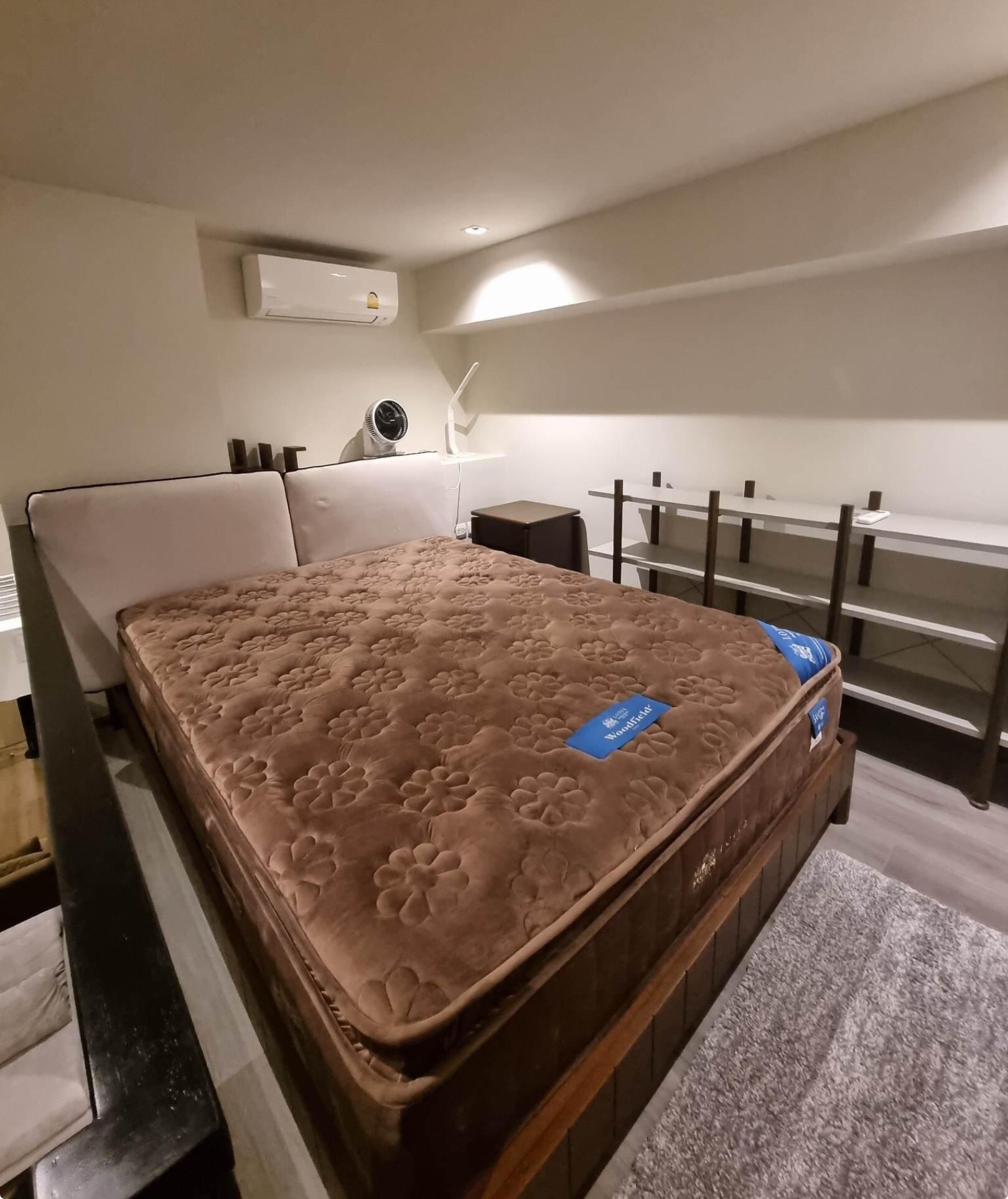 ให้เช่า คอนโด เดอะ รีเซิร์ฟ พหล - ประดิพัทธ์ 40 ตร.ม. loft 1 ห้องนอน เช่า 22,000 บ/ด