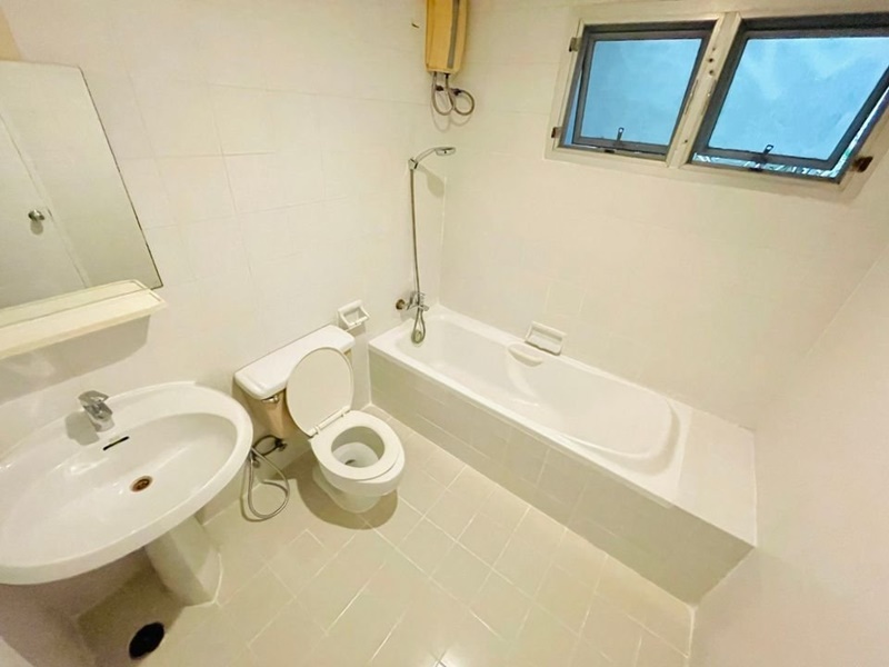 ให้เช่าคอนโด เดอะ วอเตอร์ฟอร์ด พระราม 4 พื้นที่ 60 ตร.ม. 2 ห้องนอน เช่า 15,000 บ/ด