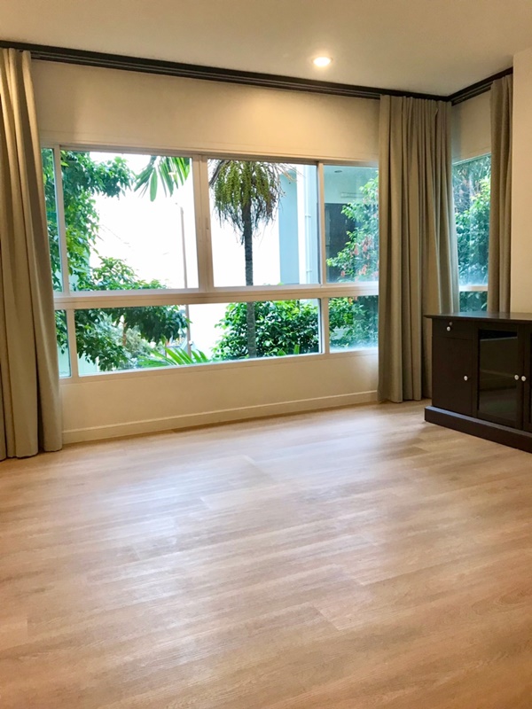 ขายคอนโด พหลโยธิน ปาร์ค พื้นที่ 91 ตร.ม. 2 ห้องนอน ขาย 6.9 ล้านบาท