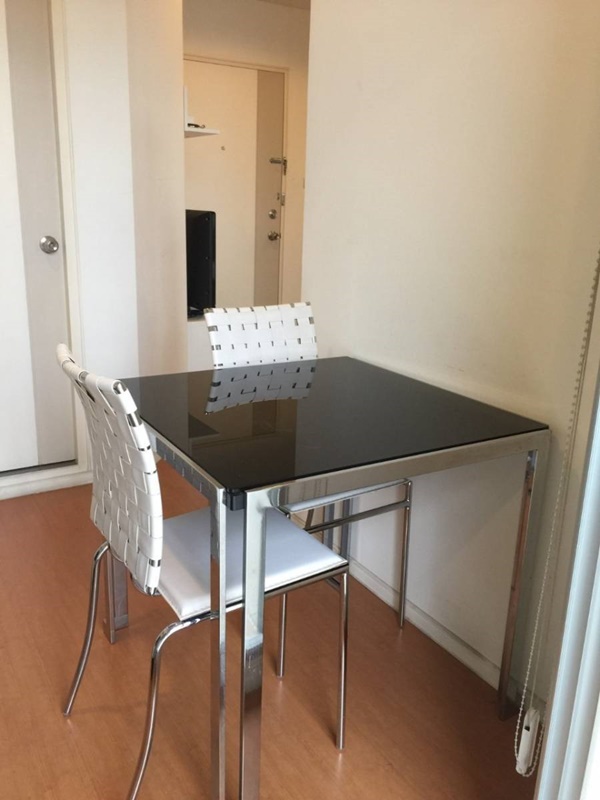 ให้เช่าลุมพินี คอนโดทาวน์ รามอินทรา-ลาดปลาเค้า 1 พื้นที่ 26 ตร.ม. 1 ห้องนอน เช่า 6,500 บ/ด