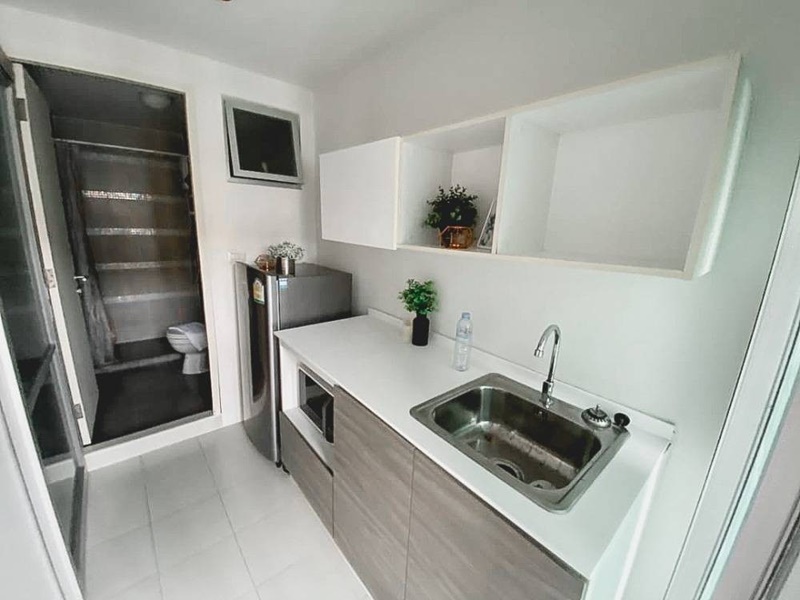 ให้เช่าคอนโด ดีคอนโด แคมปัส รีสอร์ท บางนา พื้นที่ 30 ตร.ม. สตูดิโอ เช่า 8,500 บ/ด