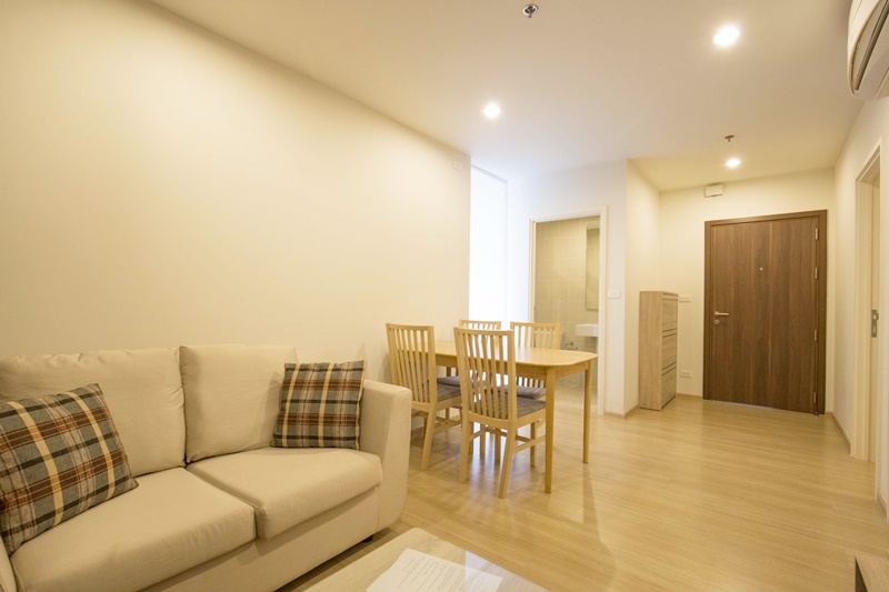 ขายคอนโด เดอะ เบส แจ้งวัฒนะ พื้นที่ 49 ตรม. 2 ห้องนอน ขาย 4.9 ล้านบาท