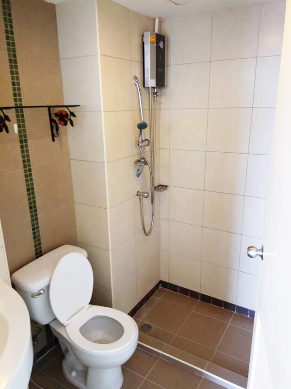 ขายลุมพินี คอนโดทาวน์ รามอินทรา-นวมินทร์ พื้นที่ 25 ตร.ม. 1 ห้องนอน ขาย 1.25 ล้านบาท