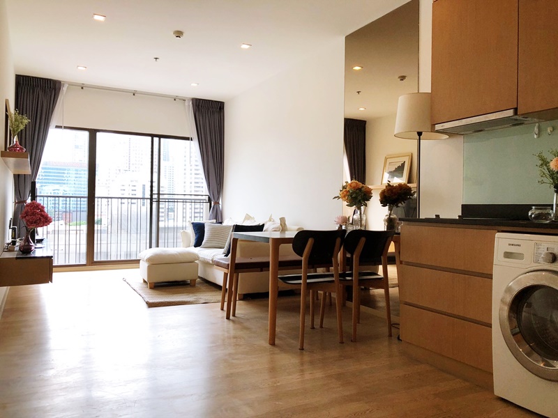 ให้เช่าคอนโด โนเบิล รีไฟน์ 55 ตร.ม. 1 ห้องนอน เช่า 30,000 บ/ด