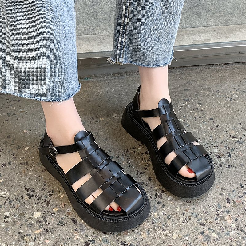 [พร้อมส่งจากไทย] Closed Toe Sandals รองเท้ารัดส้นสไตล์เกาหลี พื้นสูง 4.5 ซม.